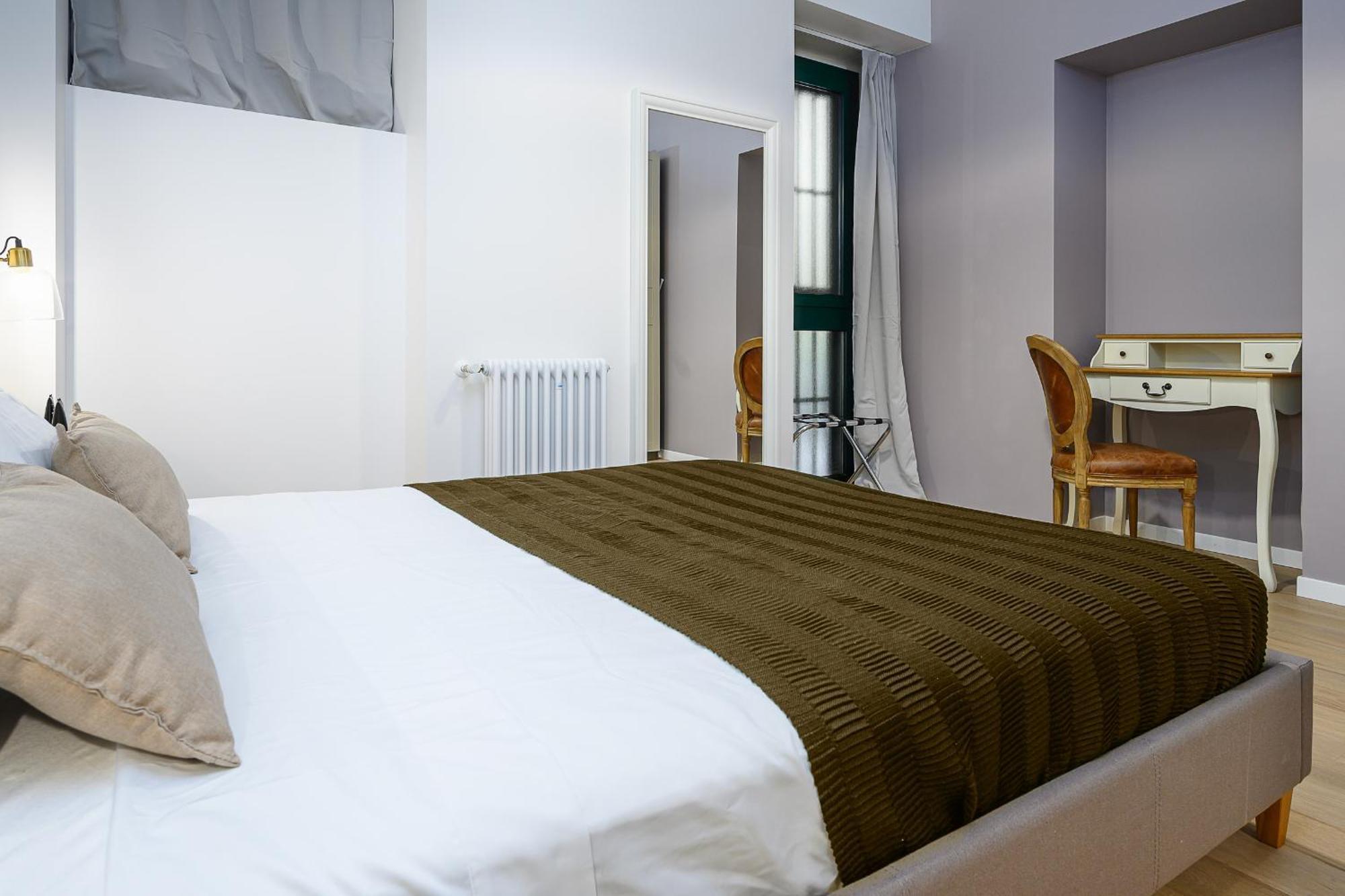 Suites In Porta Garibaldi & Chinatown - City Center Well Connected Милано Екстериор снимка