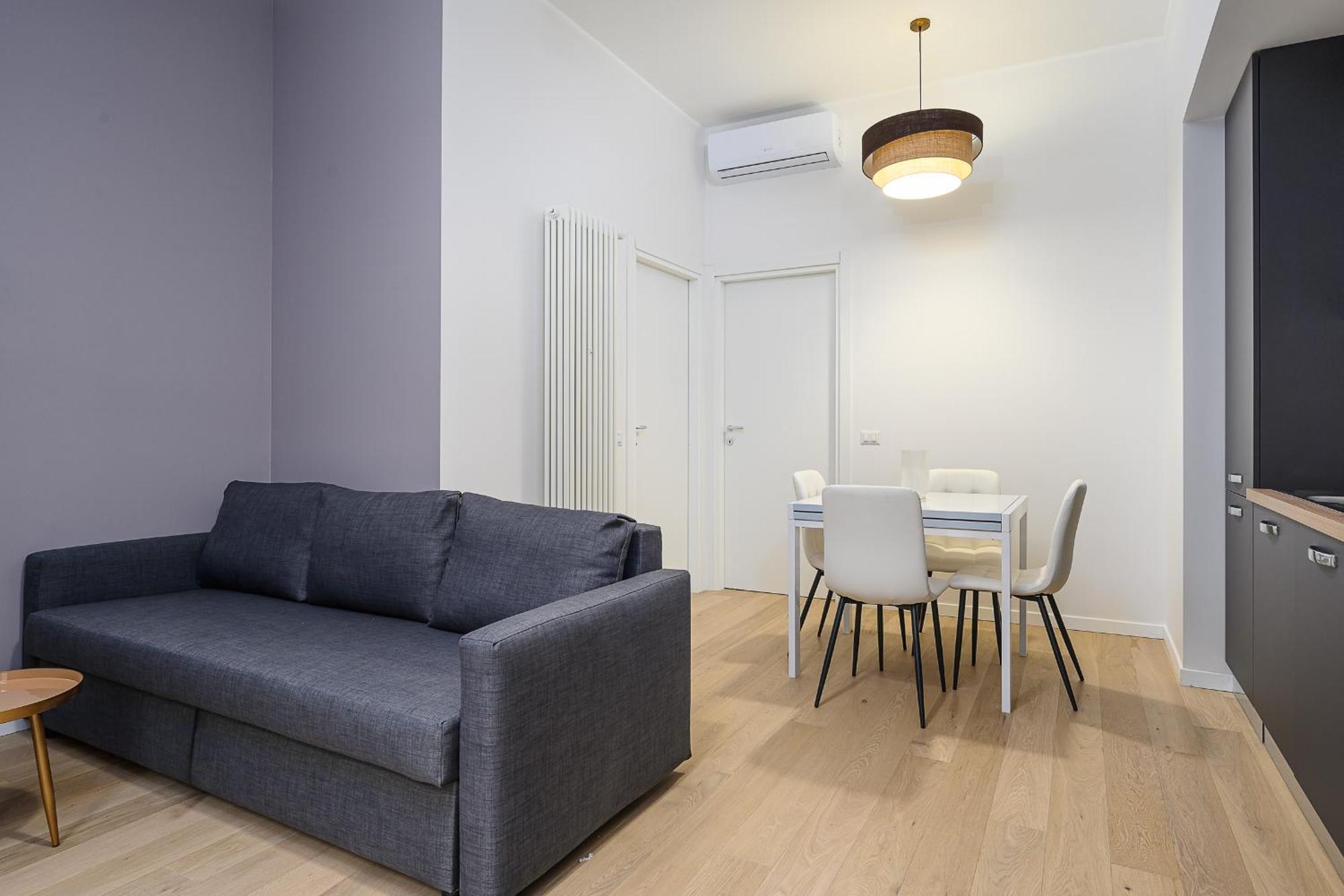 Suites In Porta Garibaldi & Chinatown - City Center Well Connected Милано Екстериор снимка