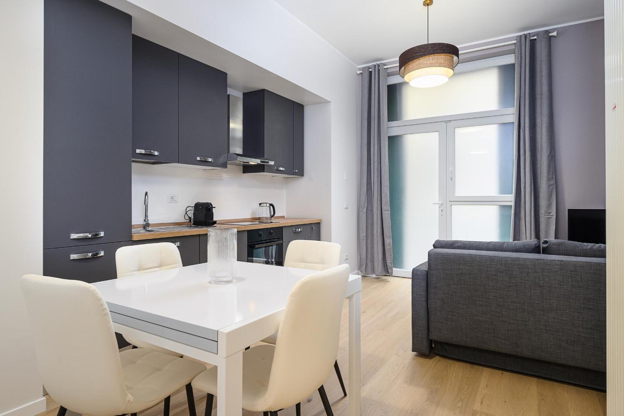 Suites In Porta Garibaldi & Chinatown - City Center Well Connected Милано Екстериор снимка
